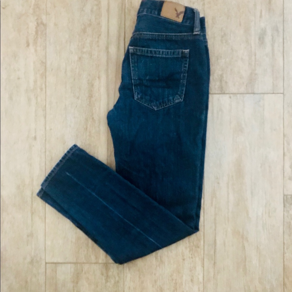 American Eagle Vintage High Rise Jeans